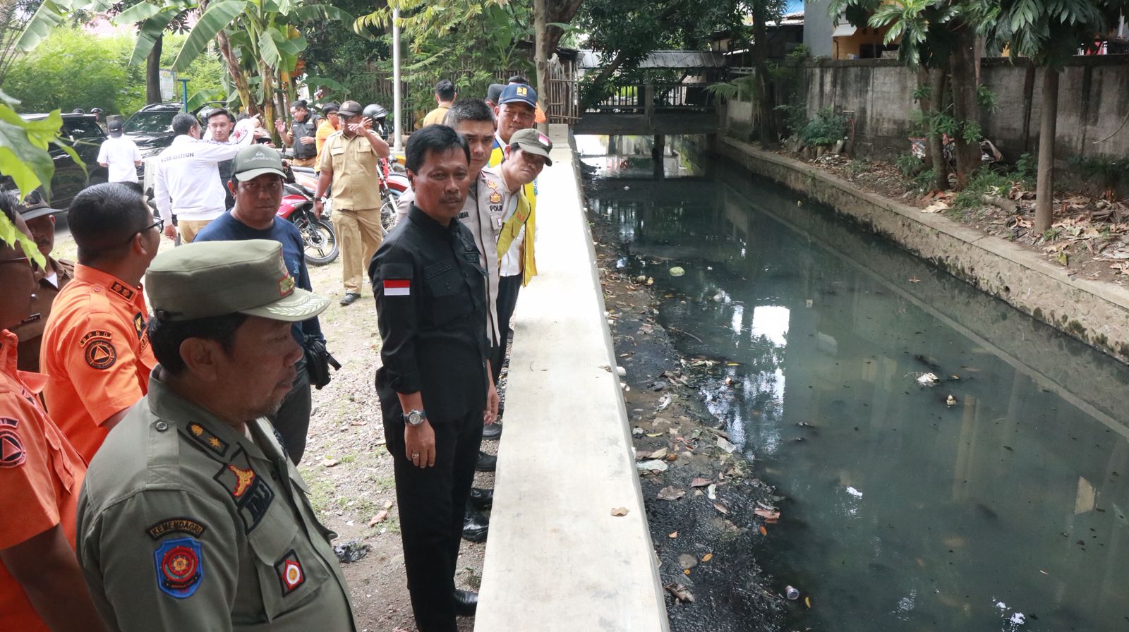 Perkuat Kesiapsiagaan di Musim Hujan, Wali Kota Pimpin Monitoring Kawasan Rawan Banjir