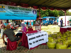 Operasi Pasar Dapat Antusias Warga